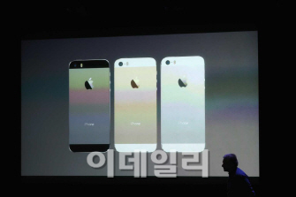애플 `아이폰5S` 첫선..지문인식-A7칩 탑재