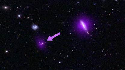 초질량 블랙홀 발견, 114억광년 먼 신비의 구조물 밝혀져