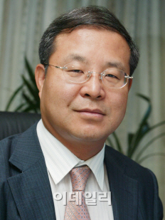 [여의도칼럼]창조형 일자리에 달렸다