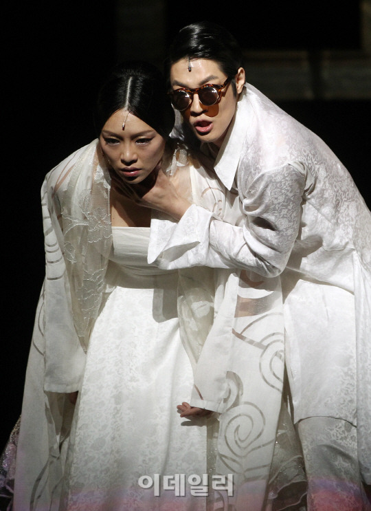 [포토]'잃어버린 얼굴 1895' 명성황후와 고종