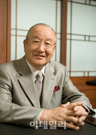 고 김광수 미래엔 명예회장 은관문화훈장 수상