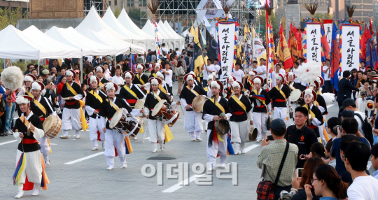 [포토]'아리랑 선율로 가득한 광화문 광장'