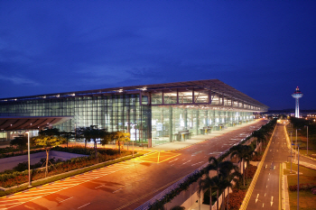 파리바게뜨, 싱가포르 창이공항 입점