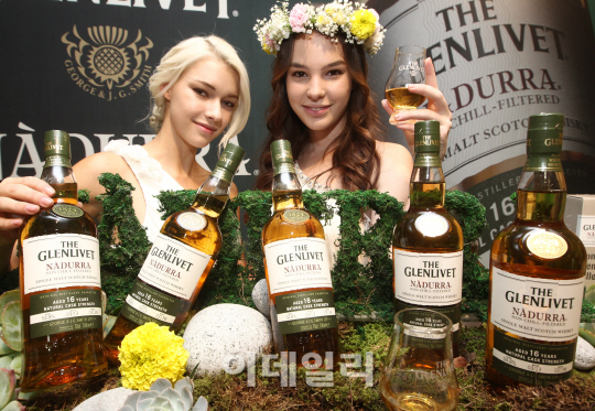 [포토]19세기 전통 기법, 더 글렌리벳 '나두라' 출시