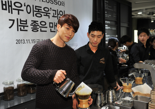  커피 전문점 루소 일일 바리스타 이동욱                                                                                                                                                            