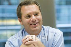 `유통공룡` 월마트 수장 바뀐다..맥밀런 새 CEO 내정