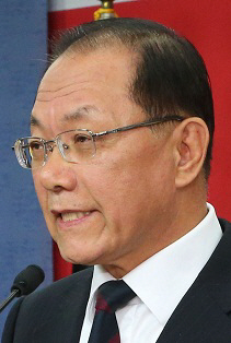 황우여 "국회직은 국회 전념해야"‥중진차출론 반대