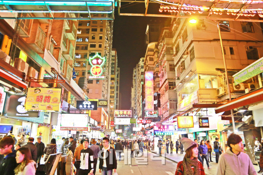  익숙해서 더 매력적인 도시 '홍콩'