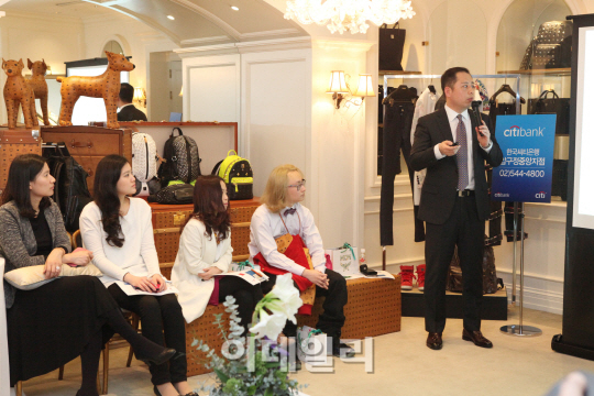 은행권, VIP 마케팅 차별화 승부..테너 공연에 소개팅까지