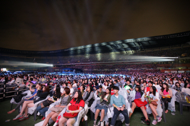 롯데면세점, '패밀리콘서트' 外관광객 1만2000명 유치