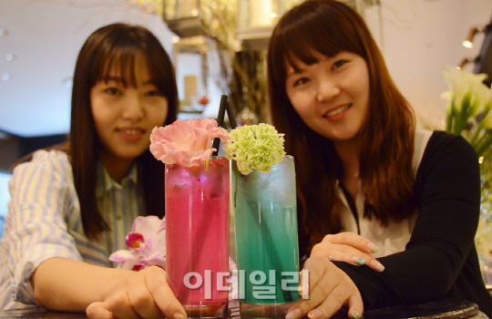 [포토]디큐브시티, 플라워레몬에이드-2