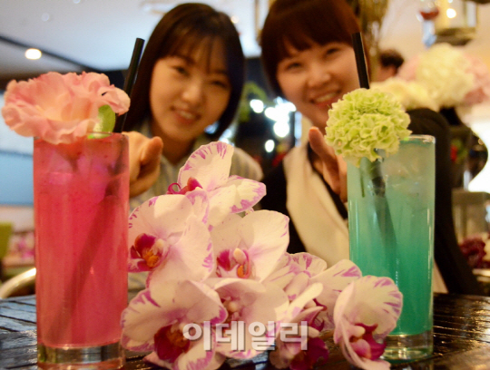[포토]디큐브시티, 플라워레몬에이드-4