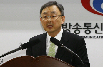 최성준 위원장 "나도 따뜻한 사람..폭탄주는 소통의 도구"