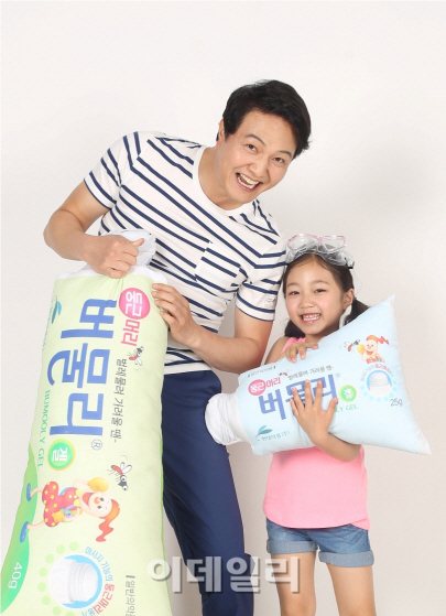 정웅인-세윤 부녀, 버물리 모델 발탁