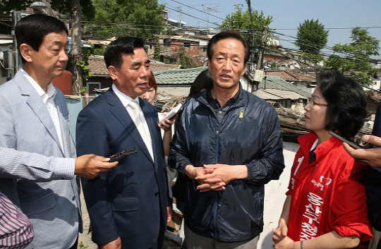 강북 훑은 정몽준‥"朴, 시민단체 보내자"(종합)