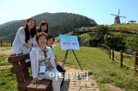 ‘엄마와 딸의 특별한 여행' 코웨이, 우수고객 초청 행사 진행