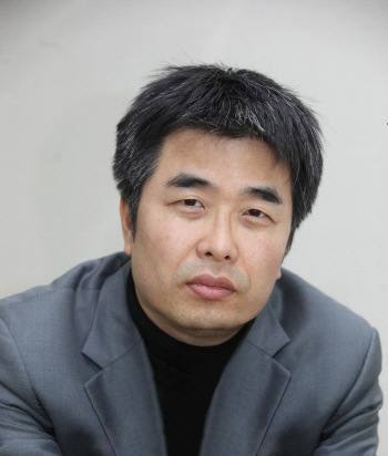 '초연결사회'의 디스토피아 방지하려면···