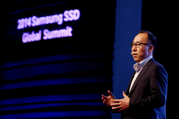 삼성전자, V낸드 앞세워 SSD·모바일 시장 석권 나선다(종합)