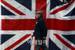 "英, 6년내 佛 제치고 유럽 2위 경제대국 등극"