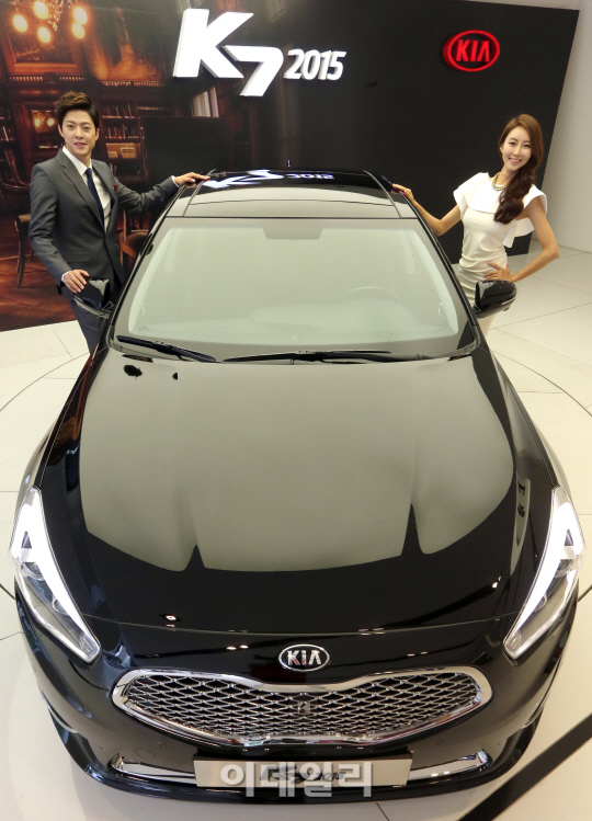 더 고급스러워진 'K7 2015'                                                                                                                                                               