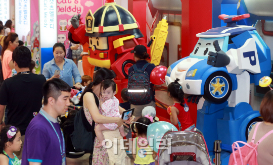 [포토]2014 서울 캐릭터 라이선싱 페어에 나타난 폴리