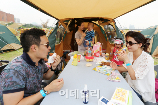 [포토]도심에서 즐기는 캠핑
