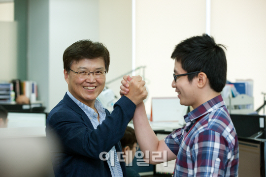 [포토]최양희 미래창조과학부 장관, 시공미디어 방문