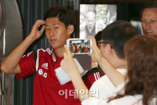 손흥민을 찍어라!                                                                                                                                                                                  