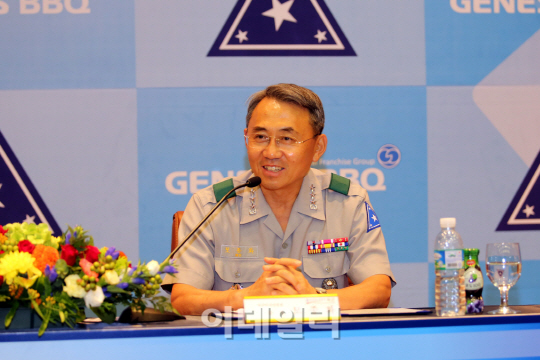 [포토]축사를 하는 육군 인사사령관 모종화 중장