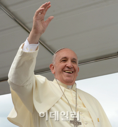  교황의 표정이 가장 밝았던 때