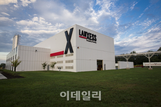 랑세스, 엔지니어링 플라스틱 사업 강화..153억 들여 美 공장 증설