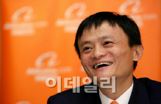 마윈 알리바바 회장, 재산 22조원으로 中최고갑부