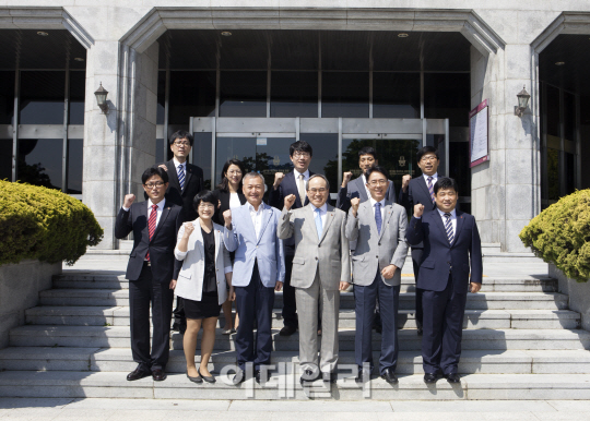 전북대, 강신웅 교수 등 신임교원 9명 임용
