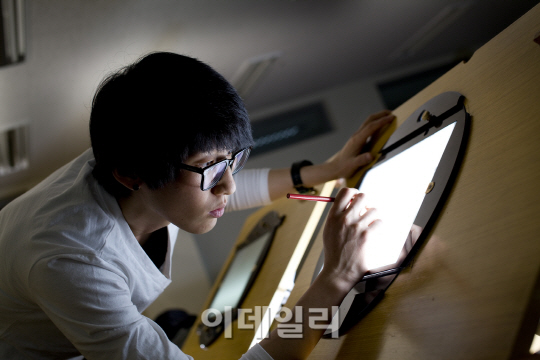 [주목!이 전공]'웹툰 작가 양성소' 인덕대 만화·영상애니메이션학과