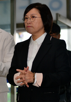 `대리기사 폭행사건` 연루 김현 의원, 피의자 신분 경찰 출석                                                                                                                                               