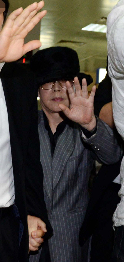 전양자, 징역 1년 구형.. "숨 제대로 못 쉴 정도로 건강 좋지않아"