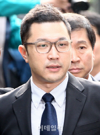 이명박 前 대통령 외아들 시형씨 9일 비공개 결혼..아내는 의사집안 딸