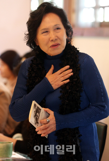 박정자 목소리로 듣는 정순왕후 '비운의 사랑'