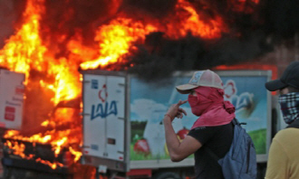 "시위대학생 43명 피살"…멕시코 곳곳서 폭력시위