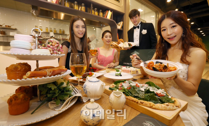 [포토]유럽풍 홈메이드 '빌라드샬롯'
