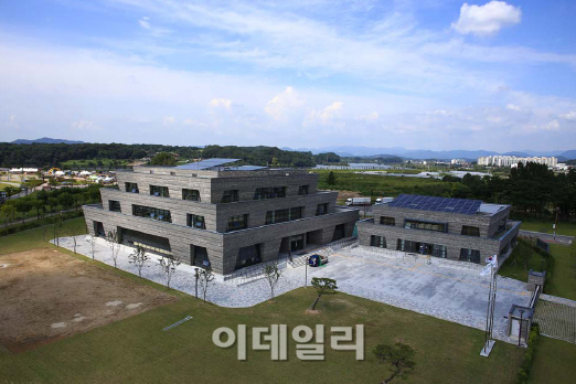 중원지역 문화·유물 '구심점' 준공됐다