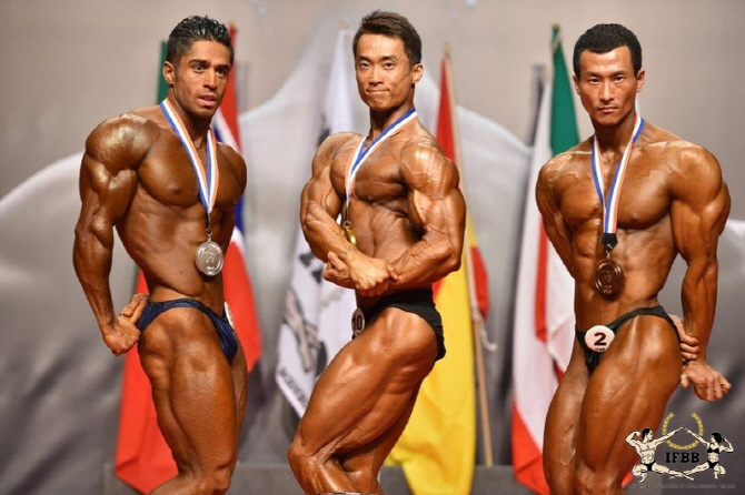 설기관, 터질듯한 근육으로 `세계남자클래식선수권` 금메달                                                                                                                                                 