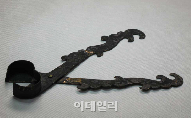문화재청, 경주 월지 금동초심가위 보물 지정