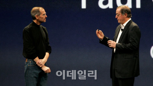 [미국기업 진단]<1>인텔-(下)위기이자 기회, 애플