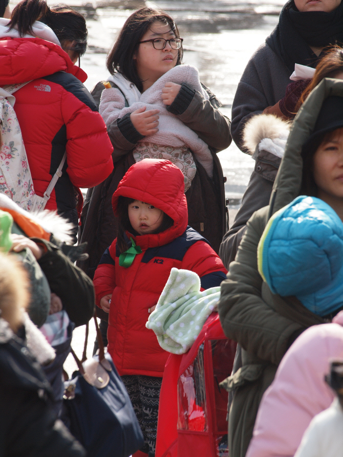 [포토] '어린이집 원아 폭행' 재발 방지 규탄 집회