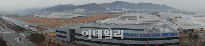 "3년새 생산 효율 30%↑.. 근로자 덕분이죠"