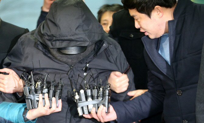 `청와대 폭파` 협박범, 경찰 조사에서 밝힌 범행동기..`황당`