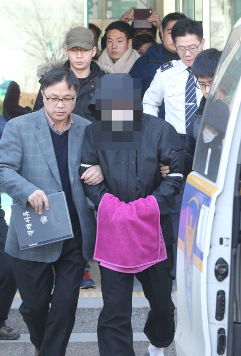 `크림빵 뺑소니` 피의자 "현재 상황이 무섭다.. 평생 사죄하겠다"                                                                                                                                 