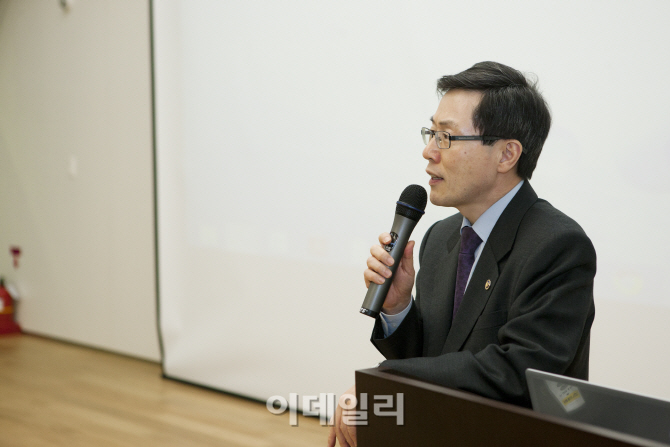[포토]격려사하는 윤종록 미래창조과학부 제2차관