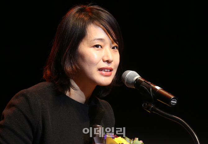 [포토]극공자소 마방진 '홍도', 이데일리 문화대상 연극부문 최우수상 수상